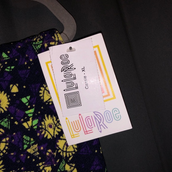 Lularoe Cassie XL - Picture 3 of 3